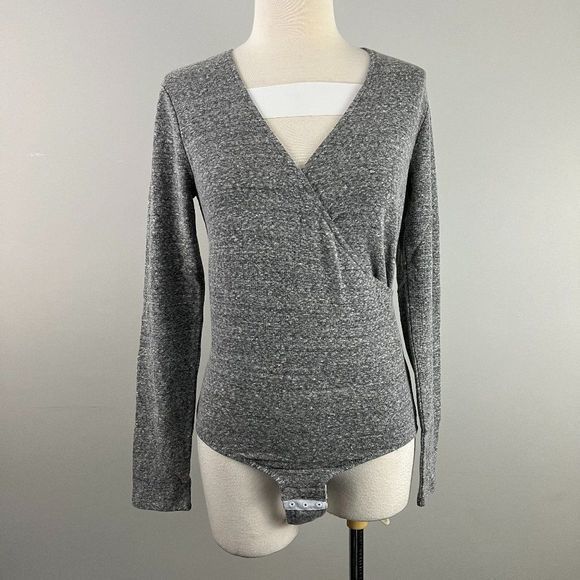 MADEWELL Grey Cross Body Long Sleeve Bodysuit‎ (M) - Picture 3 of 8